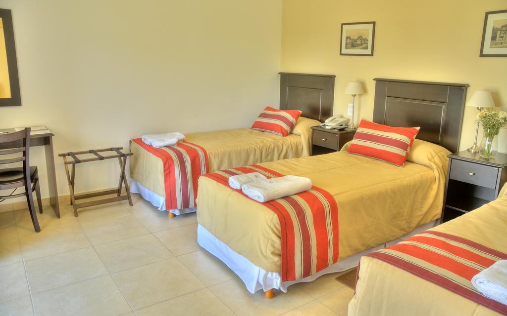 Laplace Hotel Córdova Quarto foto